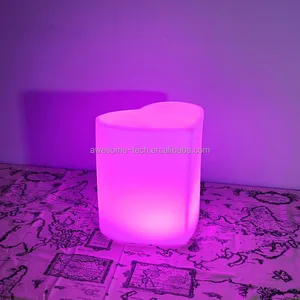 Hot Selling Outdoor Portable Garden Camping Colorful Plastic Heart Bar Nightclub Chair for Valentine's Day