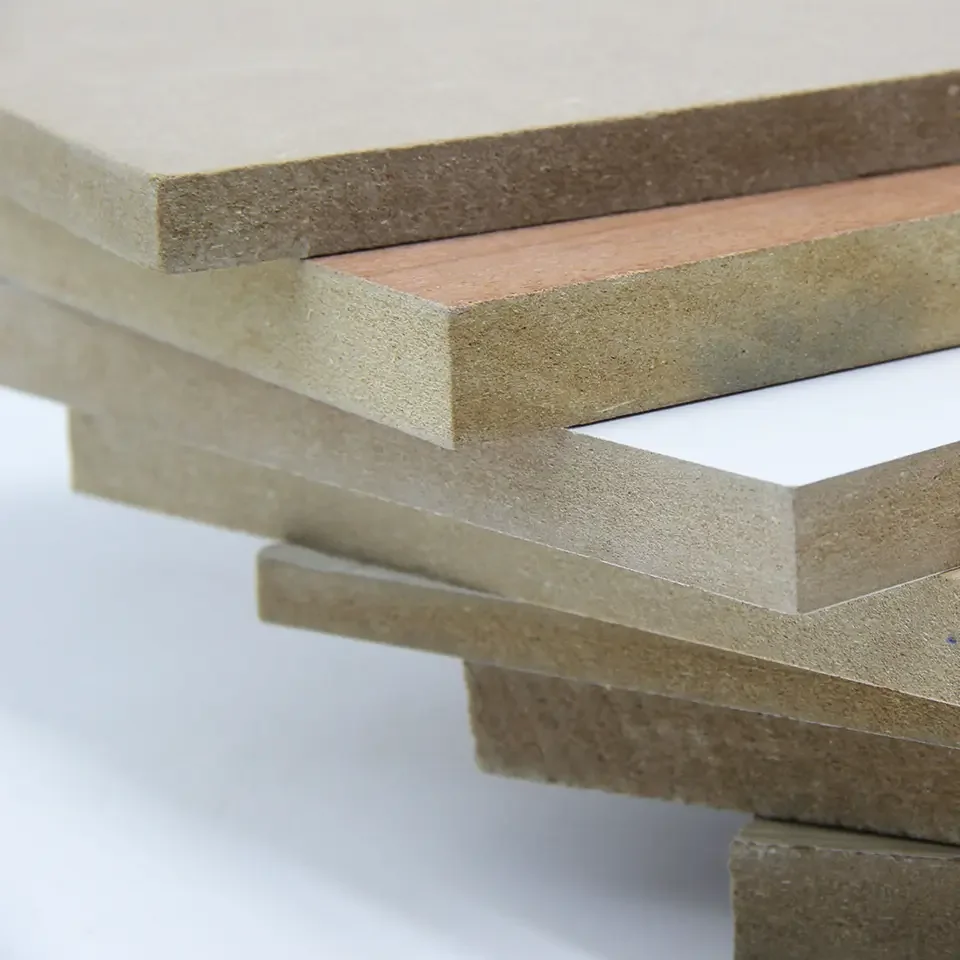 3mm Hmr MDF Board Customized Style Waterproof Moisture Resistant Laminated Melamine HDF Board