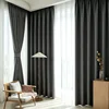 Gris oscuro