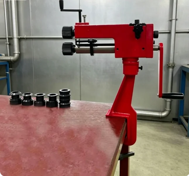 RM08 Hand-Operated Small Wire Threading Machine Equipped with Industrial Ball Screw Durable Metal Rotating Processing Machine