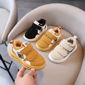 Wholesale Fashion Retro Style Comfortable Breathable Casual Sneakers Sports Kids School Shoes for Spring Autumn