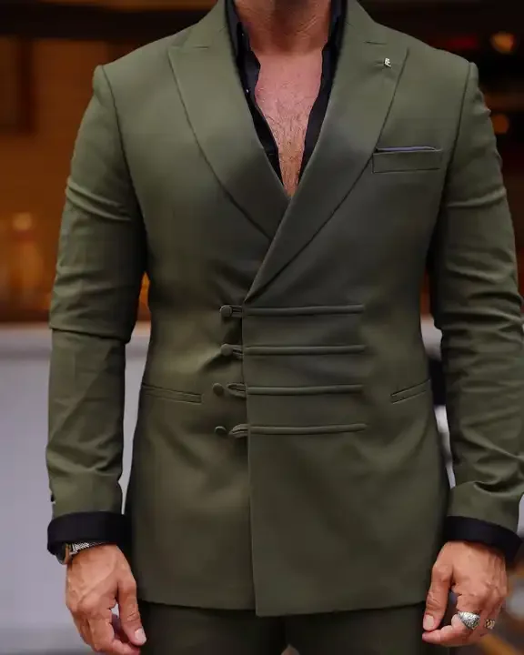 値下げしました！オリーブグリーン スリーピーススーツ(中国縫製