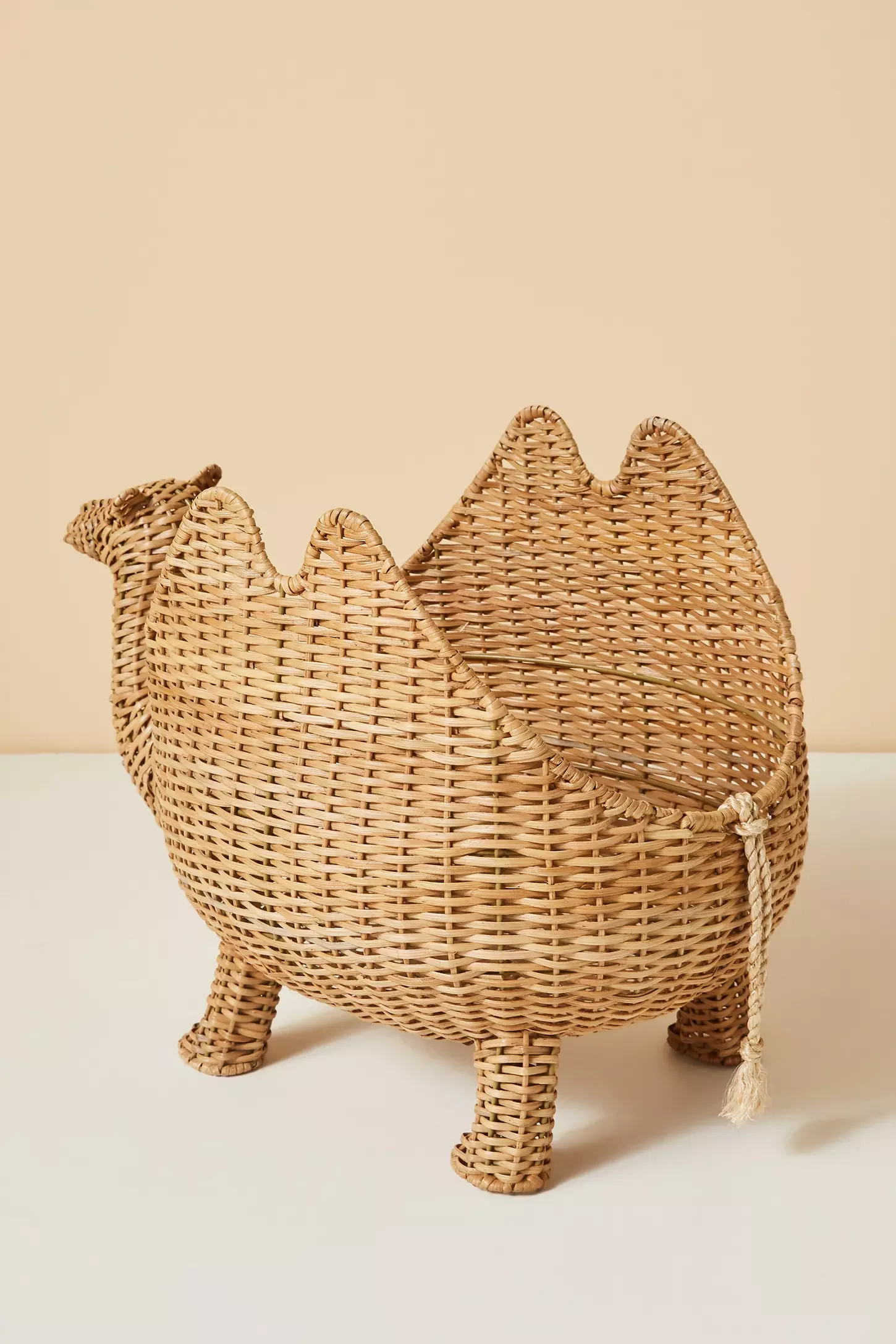 Camel Storage Basket Natural Rattan Storage Basket Wicker Rattan Animal