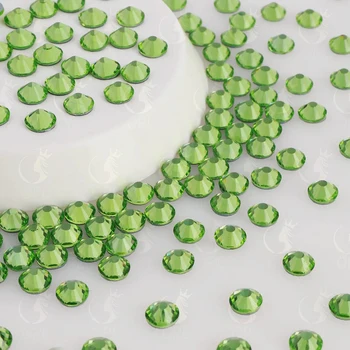 OPL Peridot Glass HotFix Rhinestones - Elegant & Long-Lasting Decorative Stones, Perfect for Crafts & Apparel