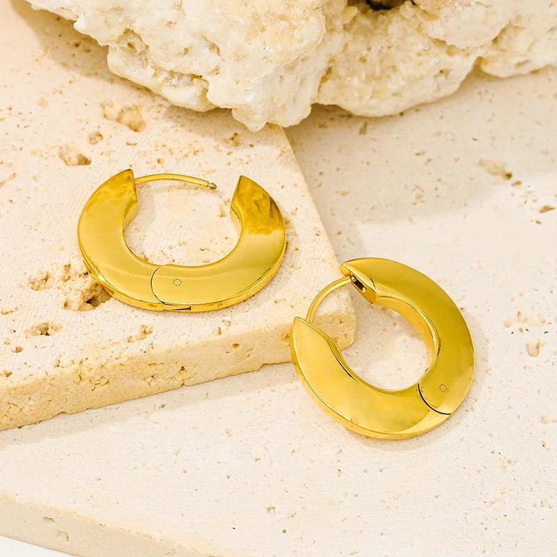 New Classic Fashion Jewelry Non Tarnish Pvd Gold Designer Earrings Popular  Brands Metal Circle Flat Hoop Earrings