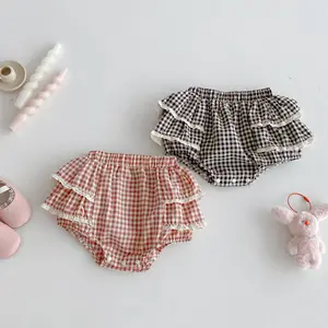 Custom Cute Eco-Friendly Baby Girl Summer Plaid Lace Shorts with Triangle Design