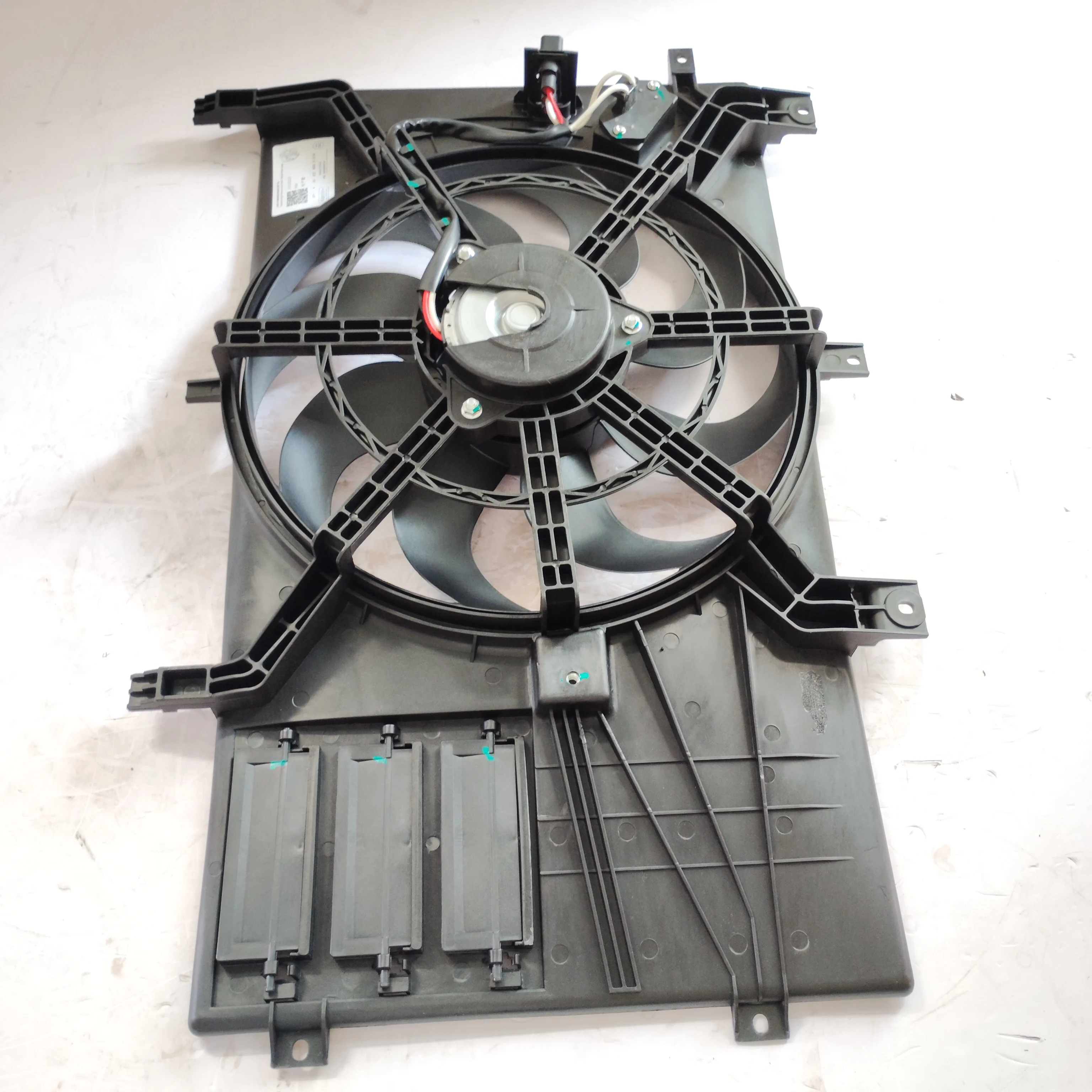 Auto Radiator Fan for MG5 OEM 10135219