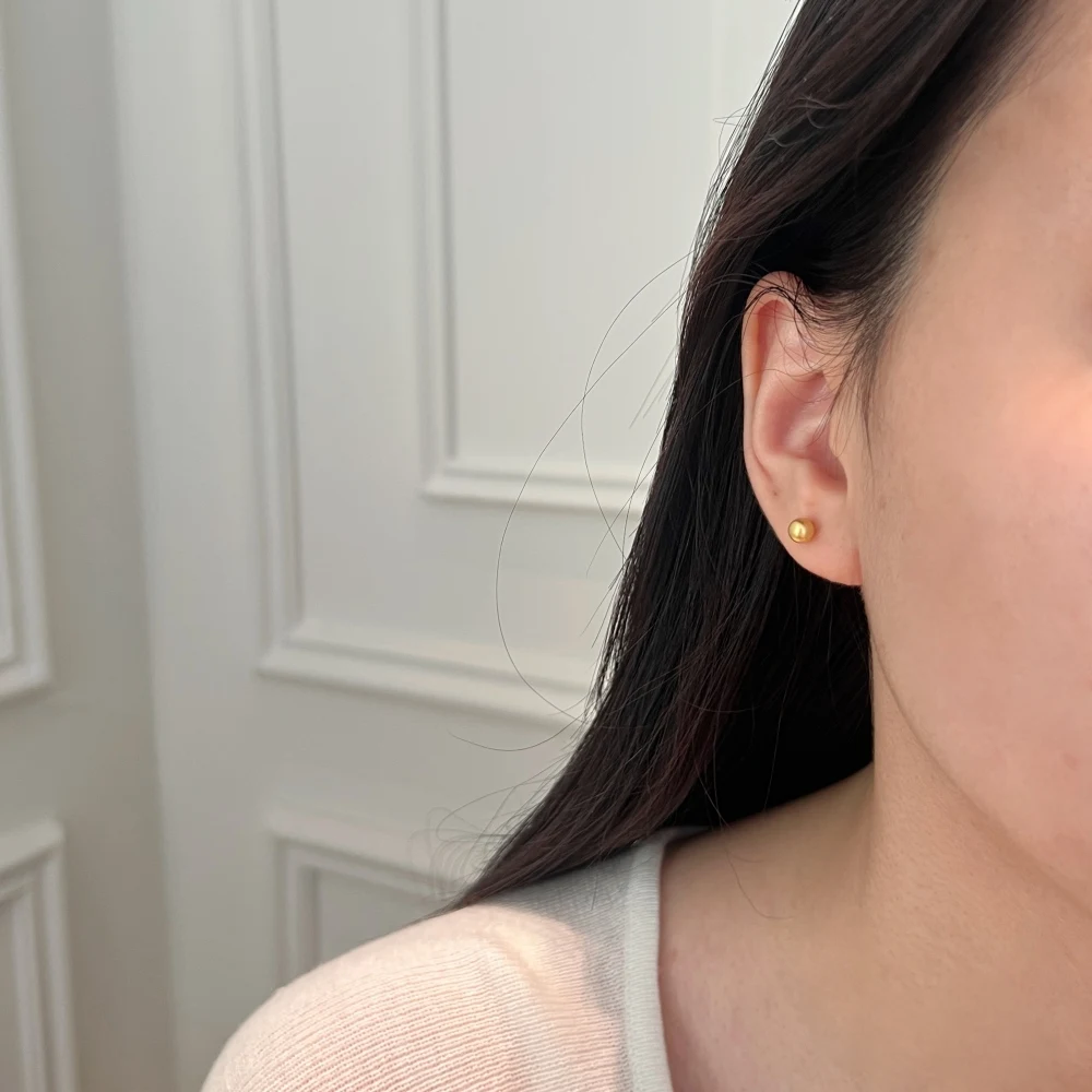 KAKODIY Simple Design Boutique Jewelry 18K Electroplated Frosted Surface 925 Sterling Silver 5 * 5mm Beaded Stud Earrings Women Earrings detail 3
