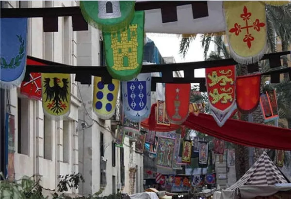 Promotional 100% Polyester Printing or Embroidery Custom Design Size Medieval Banners Flags Renaissance Banner Flag Heraldic Fla