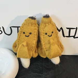 New Wool Felt Finished Pendant for Miu Collection Bag Hanger Accessories, Lucky Charm Pendant, Cute Keychain, Women's Accessory