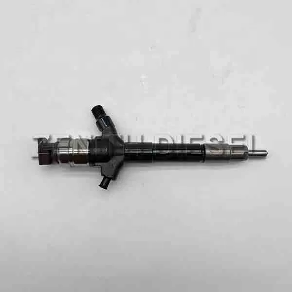 1465A041 Common Rail Injector 095000-5600 for Mitsubishi L200 4D56 Engine Euro4 Diesel Pump Injector 1465A041 0950005600