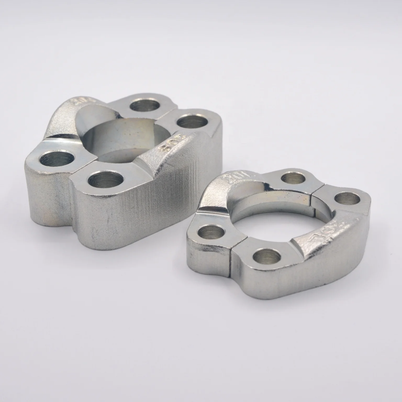 High Quality EATON Parker Hydraulic Hose Fittings Carbon Steel Flange Clamp Carrier Zinc Plated 10x10x2cm New
