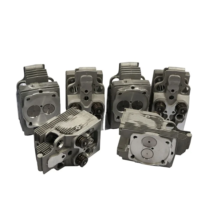 Construction Machinery diesel Engine Spare Parts 914 Cylinder Head in Stock 0423 4955 0423 4956 0423 5018 0423 5103 for Deutz