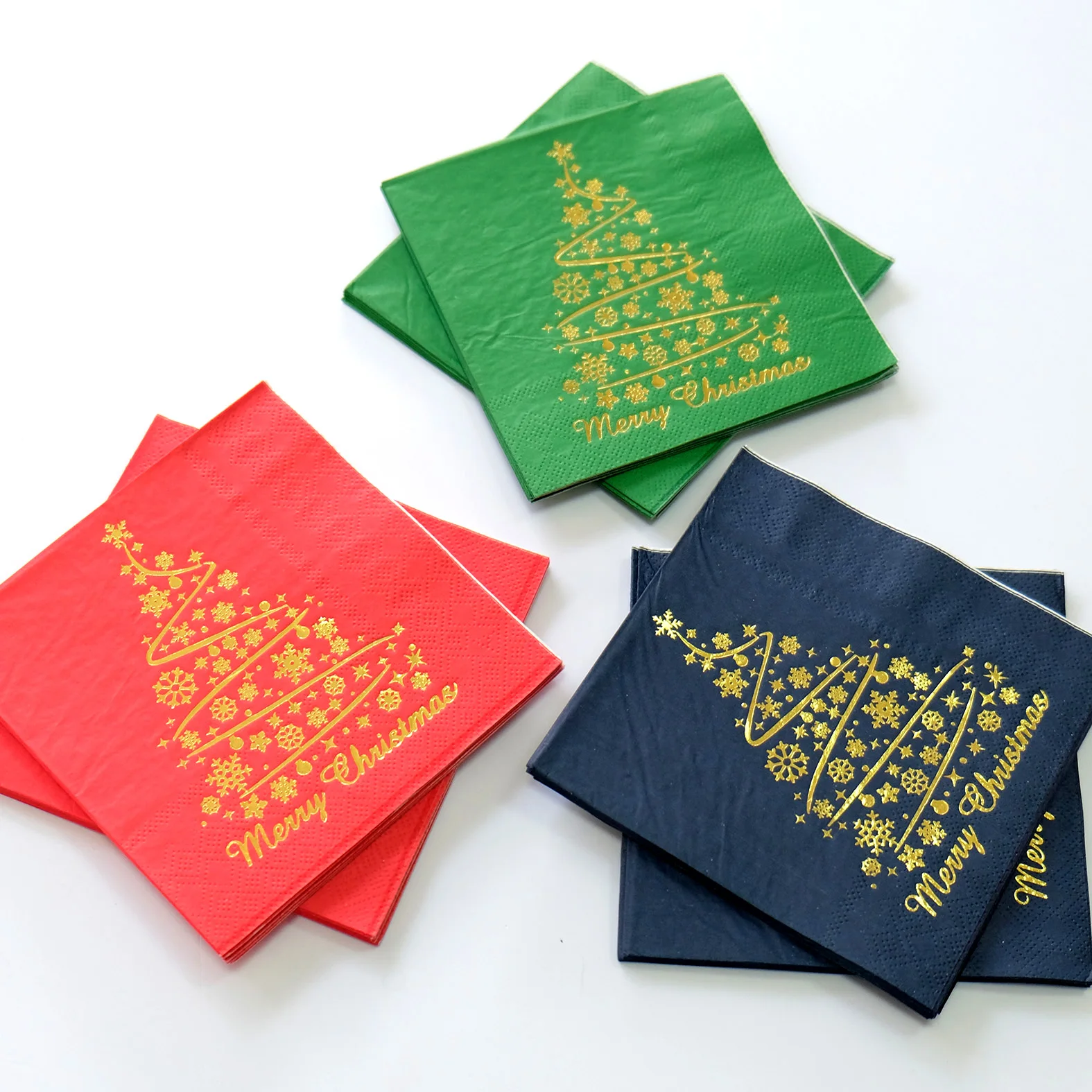 Одноразовые 3-слойные салфетки из золотой фольги