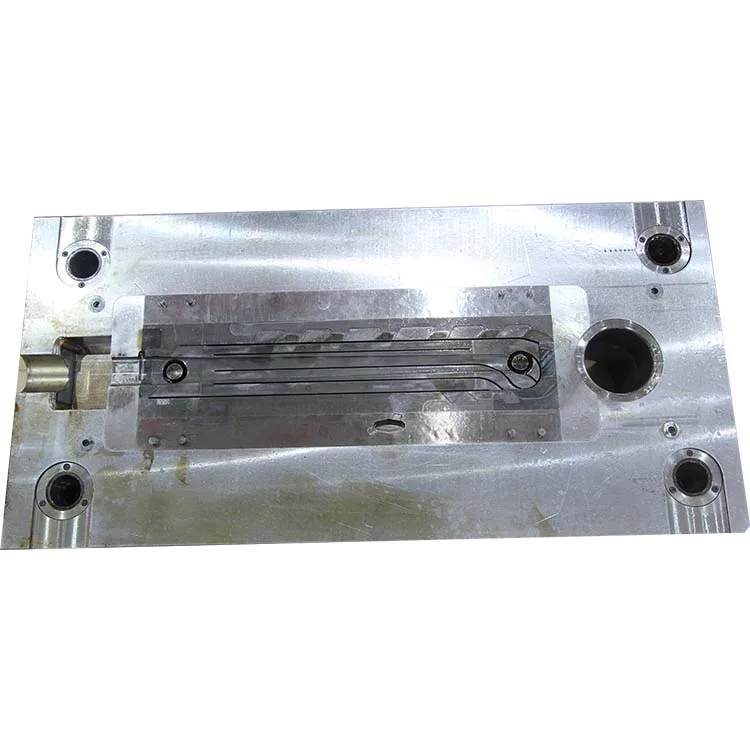 Die Casting Manufacturer Design Various Specification of Aluminium Injection Machine Mold for Radiator Production Line