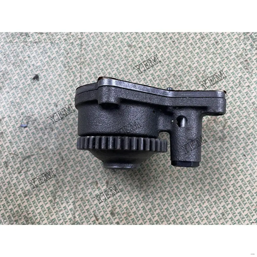 High Quality Manufactory Diesel Engine Oil Pump For Yanmar 3TNV82