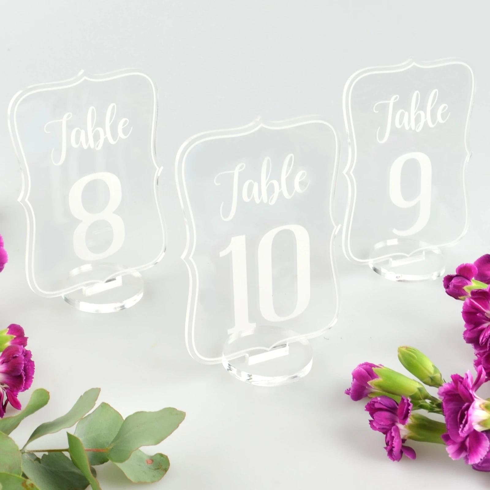 VONVIK Engraved Royal Shape Acrylic Table Numbers with Stand