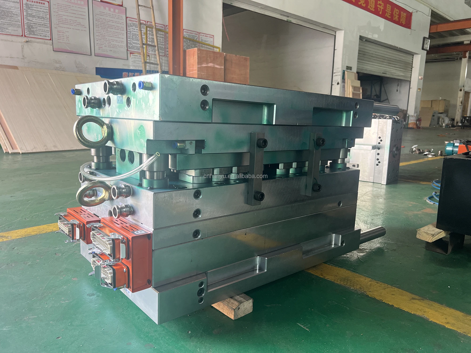 72 полости Taizhou пластиковые пресс-формы ПЭТ-Преформа для литья под давлением
