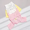 479 Four-legged pinkish-white