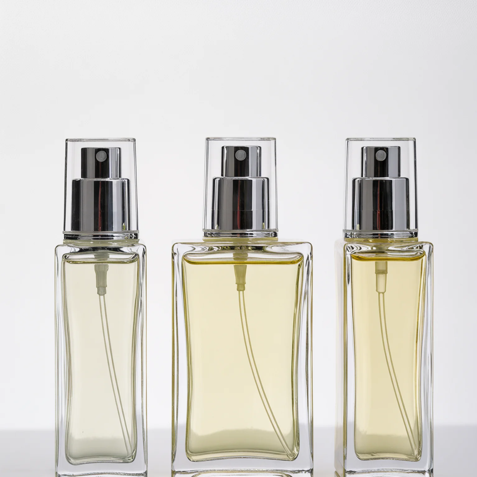 Profumo da uomo di lusso di alta qualità da 100 ml, prodotto negli Stati Uniti e nell'UE, proveniente dal fornitore originale. Fragranza a lunga durata. Con scontrino._voghion.com