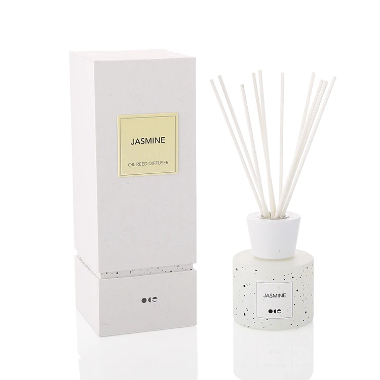 High Quality Custom Scented Essential Oil for Reed Diffuser Bottle Long-Lasting Air Freshener With Fiber Sticks