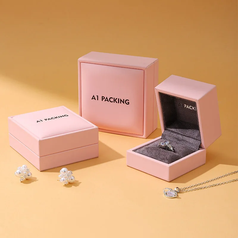 product pu leather  microfiber ring and bracelet box caja joyeria with custom logo pink color sponge insert for jewelry packaging-4