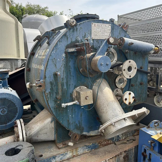 Horizontal scraper centrifuges are used for solid-liquid separation in fields such as dairy products, beverages, and condiments