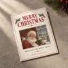 Scena con Babbo Natale sulla Finestra