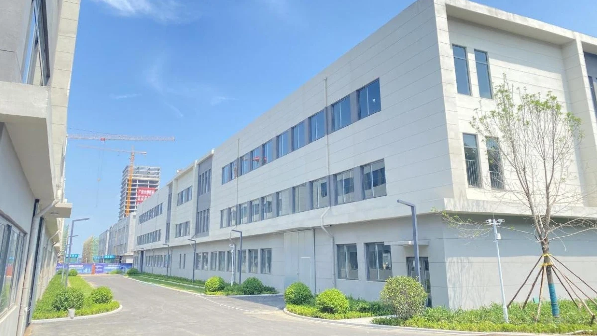 Zaoqiang County Daying Town Guanglan Clothing Store