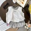 Set gilet con colletto grigio