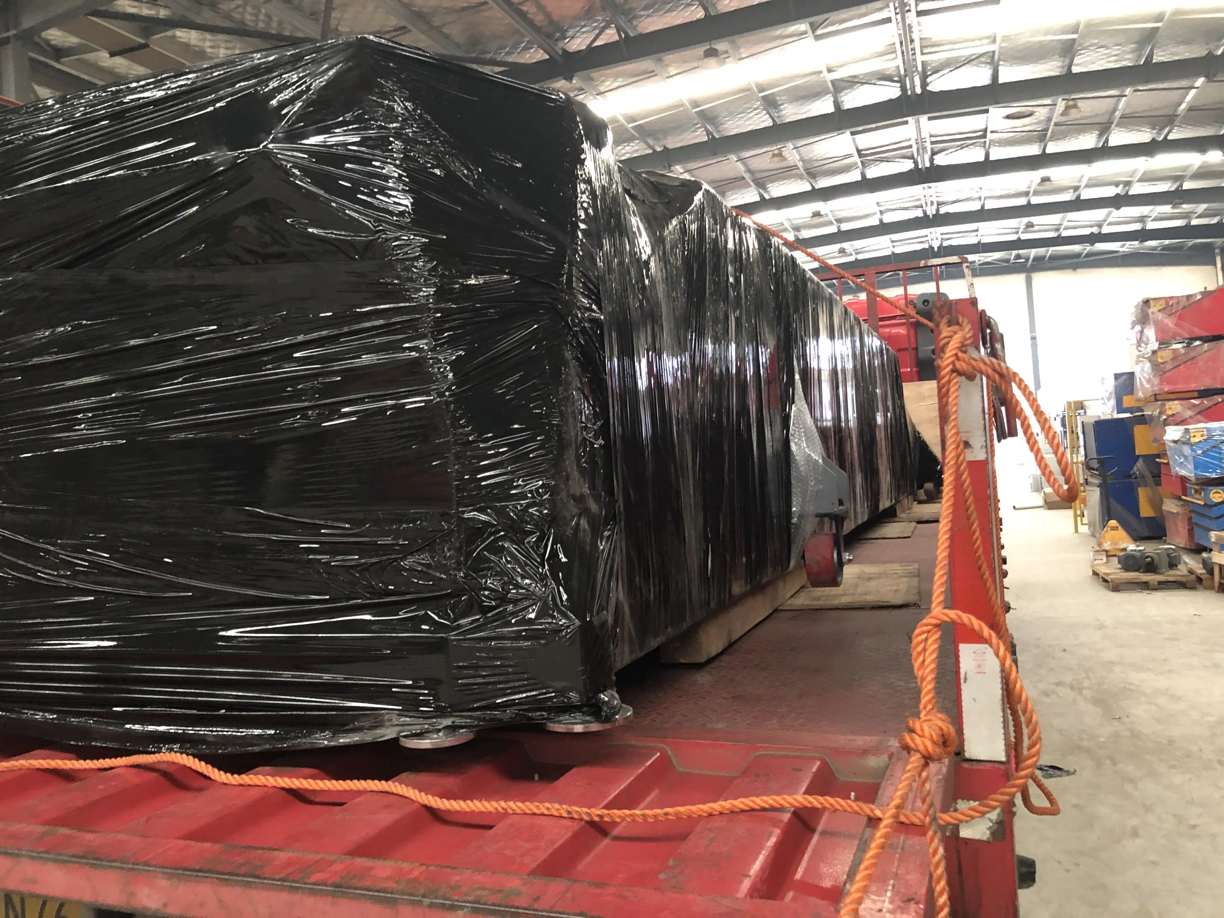 High Speed Conveyor Belt Sorting System Used For Express Logistics