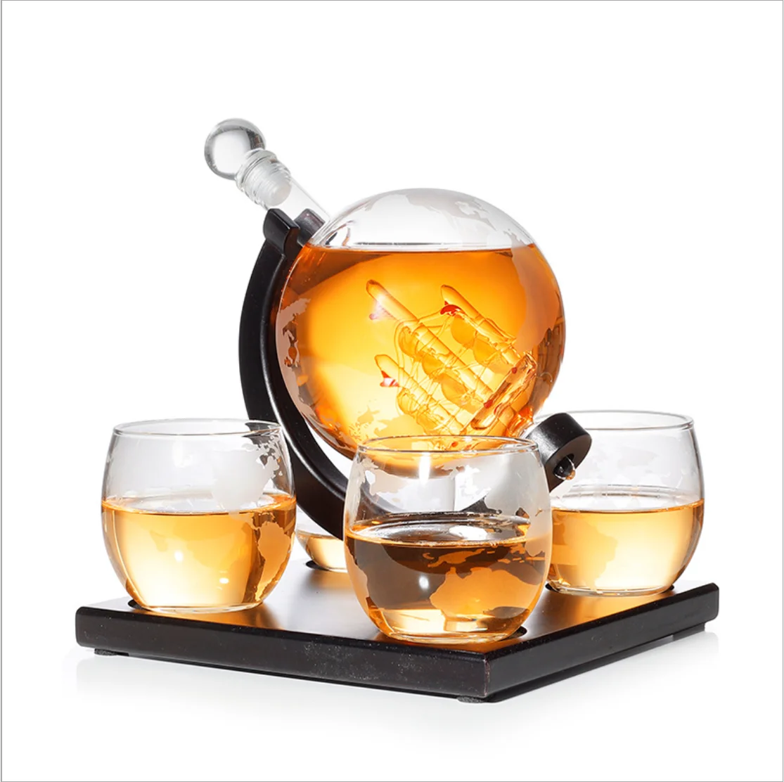 Fancy Whiskey Decanter Globe Set Glass Globe Decanter Glass Bar
