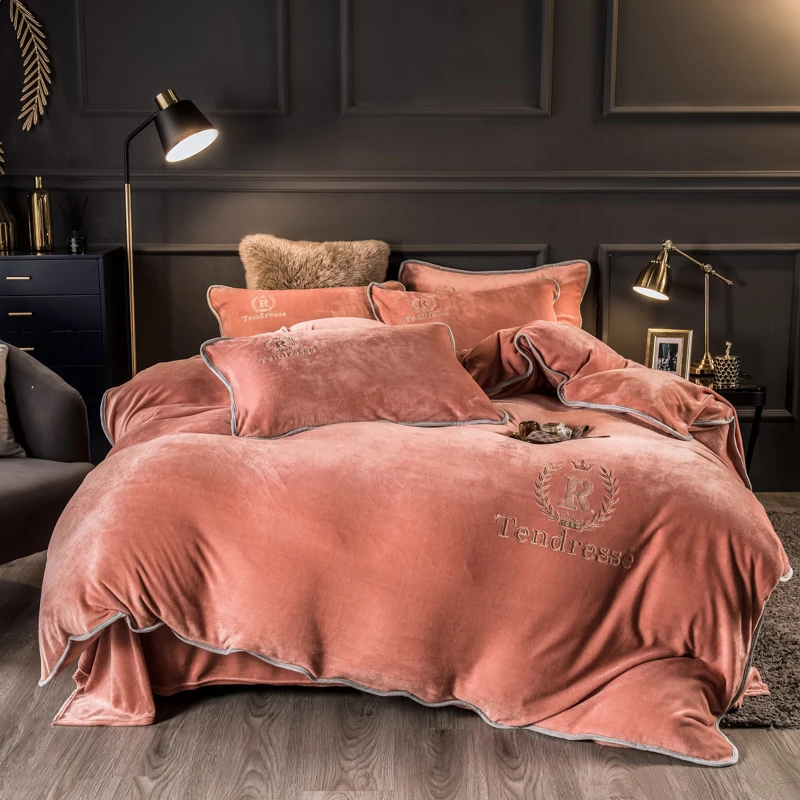 Bedding Sets Customized Solid Milk Velvet Embroidery Bonded Four Piece