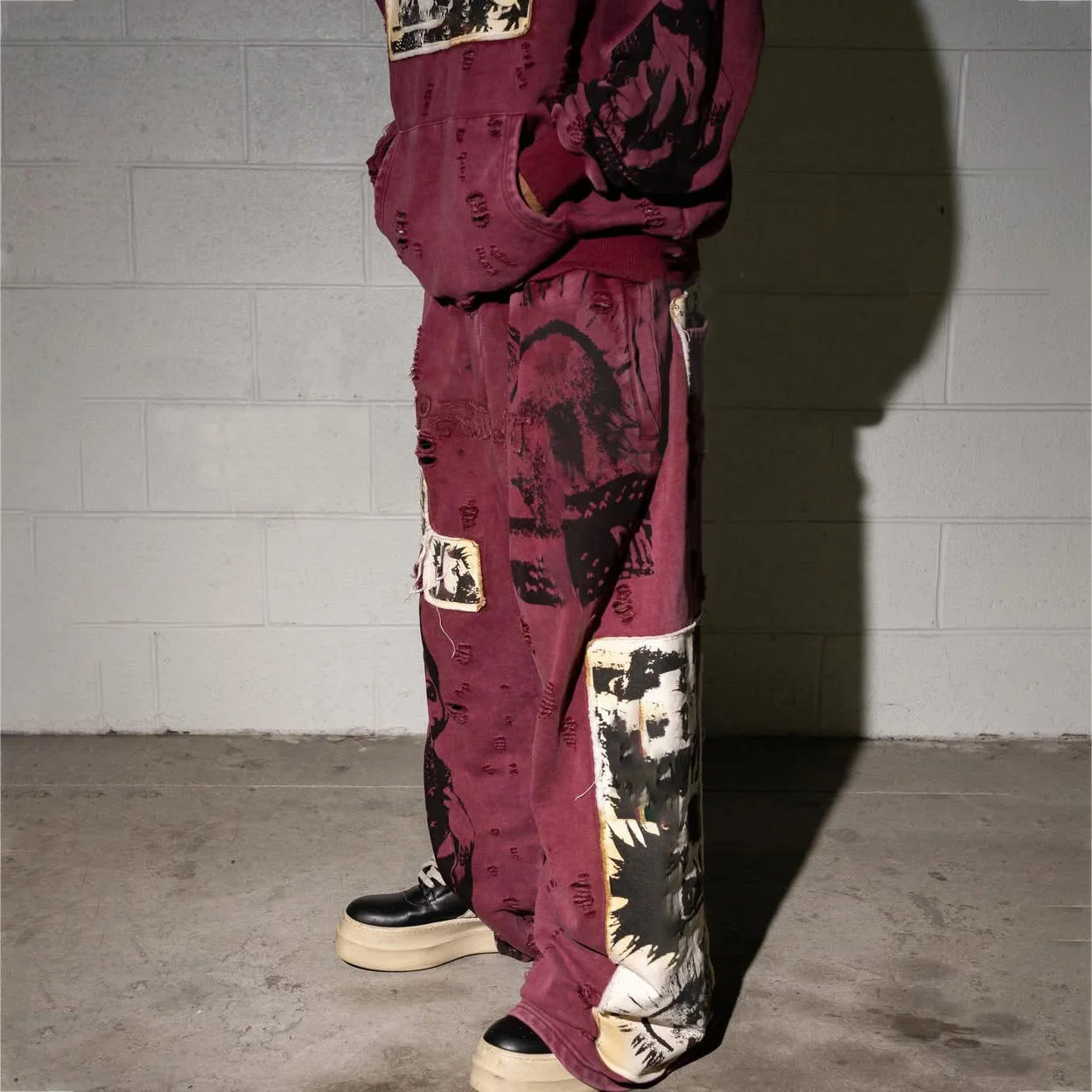 Custom Applique Embroidery Distressed 2 Piece Vintage Acid Wash Track Sweat Suit Men Jogger Sweatpants and Hoodie Set Tracksuit gallery 2