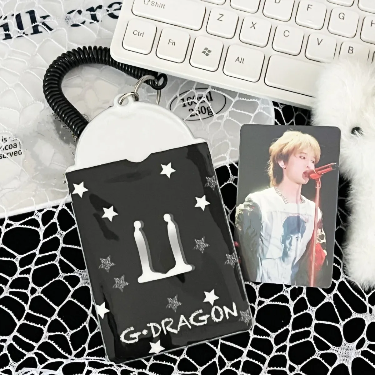KPOP G-Dragon Ubermensch Album Card Holder Random Spring Rope
