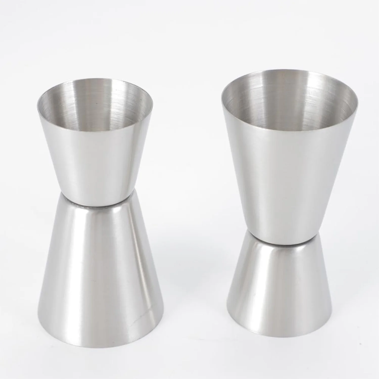Accurate Eco-Friendly Stainless Steel Cocktail Jigger with Clear Markings for Bartenders and Bar Measures with Custom Logo