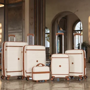 Factory Wholesale Simple Fashionable Soft Luggage Set Light Weight 4-wheel Travelling Suitcase Bag