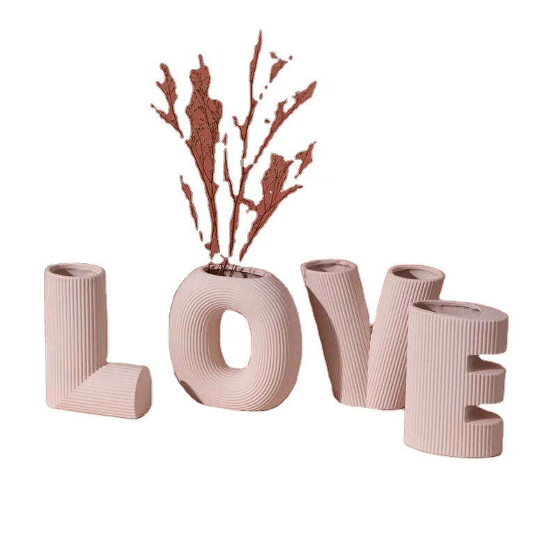 Details about   Nordic Heart Valentine's Day Flower Vase Elegant Living Room Decoration Gift New 