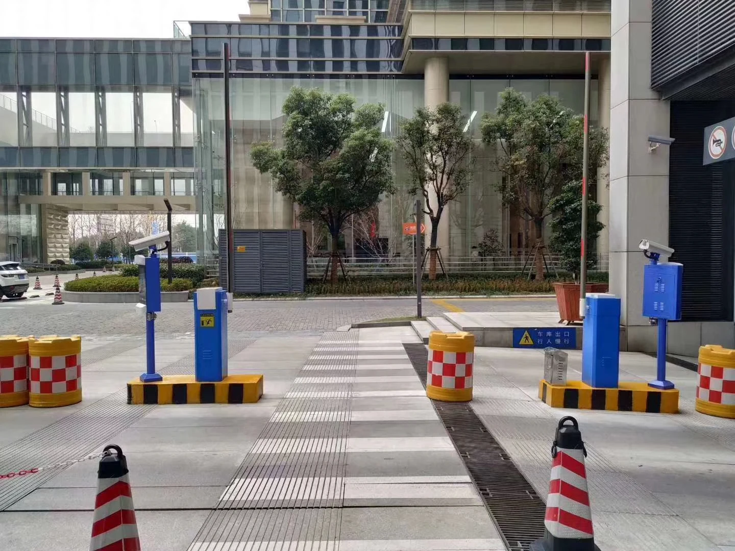 Tenet Automatic License Plate Recognition System for Access Control