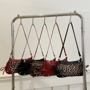 2026 New Bow Underarm Versatile Single-shoulder Pu Leather Lady Fashion Sling Bag with Chains Waterproof for Women