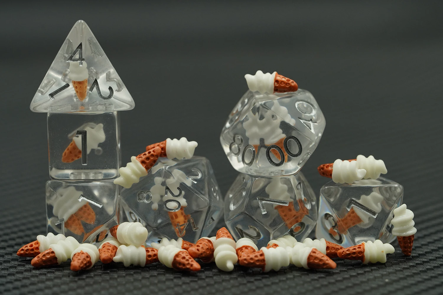 2024 Christmas Gifts New Product Wholesale Custom Logo Engraved Ice Scream Dice Set of 7 Polyhedral Dnd Dice D6 D10 D20 Dice factory