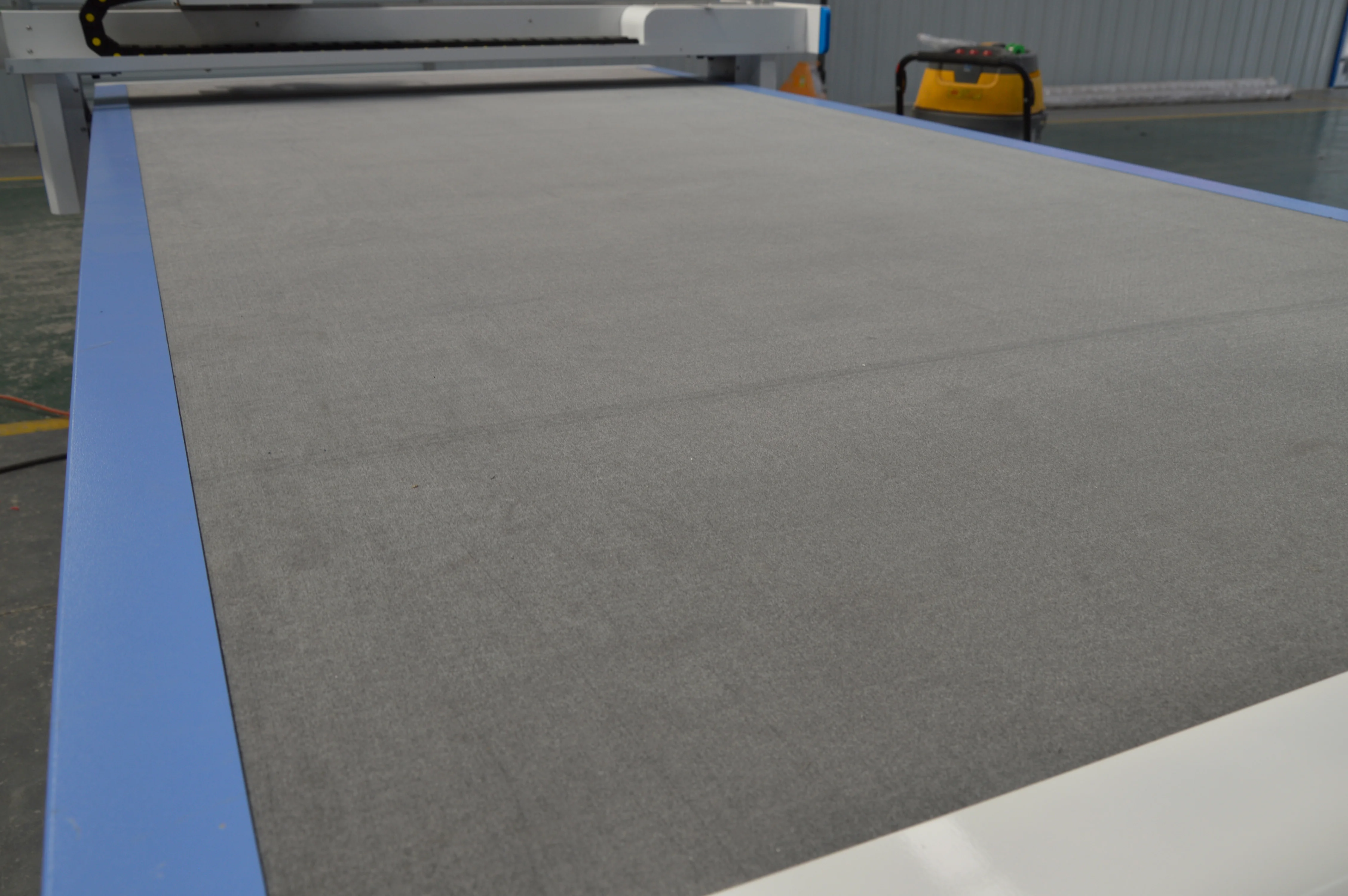 Newest Design Oscillating Knife Plotter Bed Sheets king Size Bedding Set Best Price Cloth Cutting Machine ISO Certified