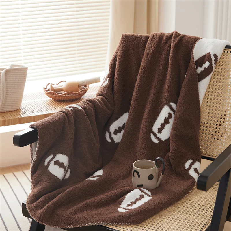 High Quality Wholesale Microfiber Super Soft Knitted Throw Popular Rugby Blankets for Home Decor Sofa Glq manufacture