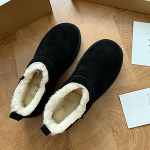 2026 Thick-soled Women's Snow Boots Stylish Winter Genuine Leather Fur Ankle Bootie Platform Plush Warm Rubber Outsole