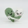 Amanti del verde e del bianco si abbracciano