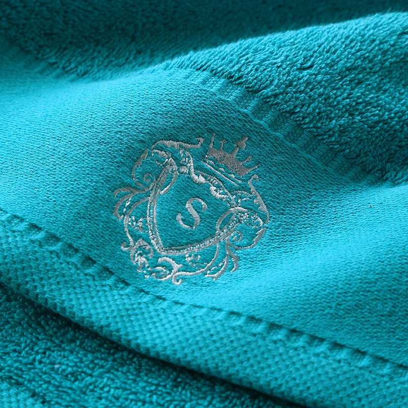 Good quality customized LOGO combed cotton pure cotton hotel bath towel supplier