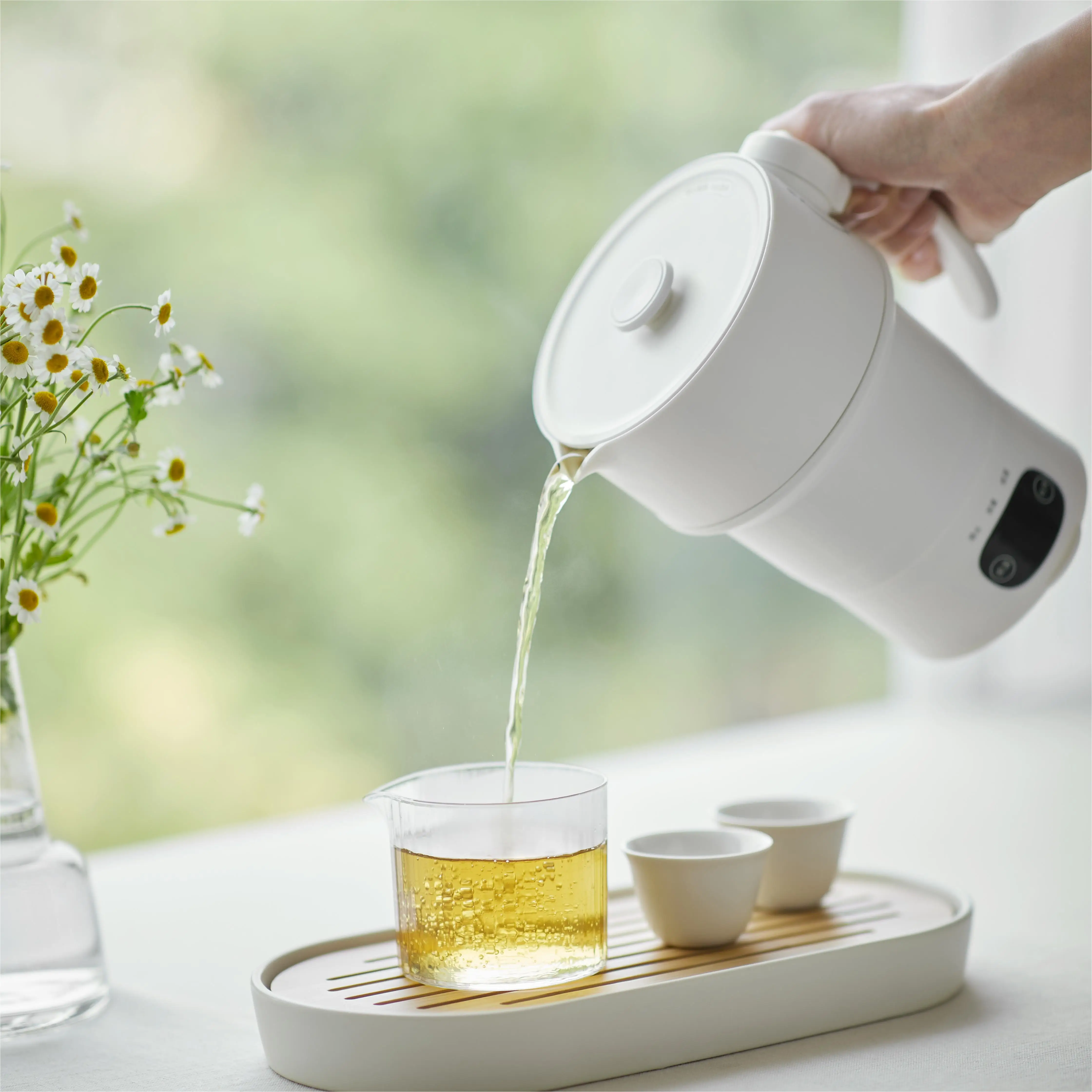 Olayks New Design Wholesale Mini Portable Travel Foldable Electric  Kettle Collapsible Silicone Electric Kettle