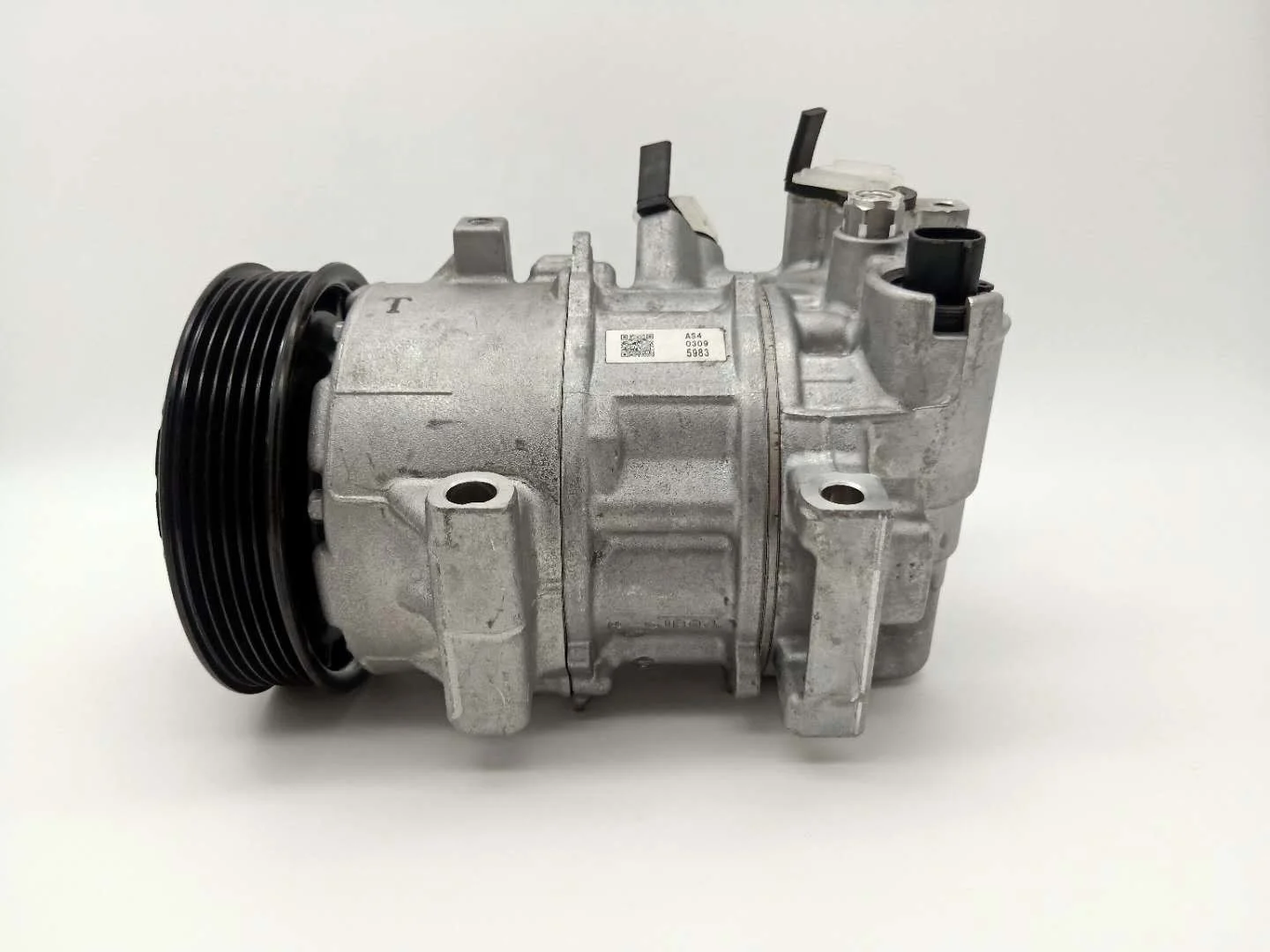 Air Compressor Assy for Lexus NX Series 3ZR (OEM 88310-48300