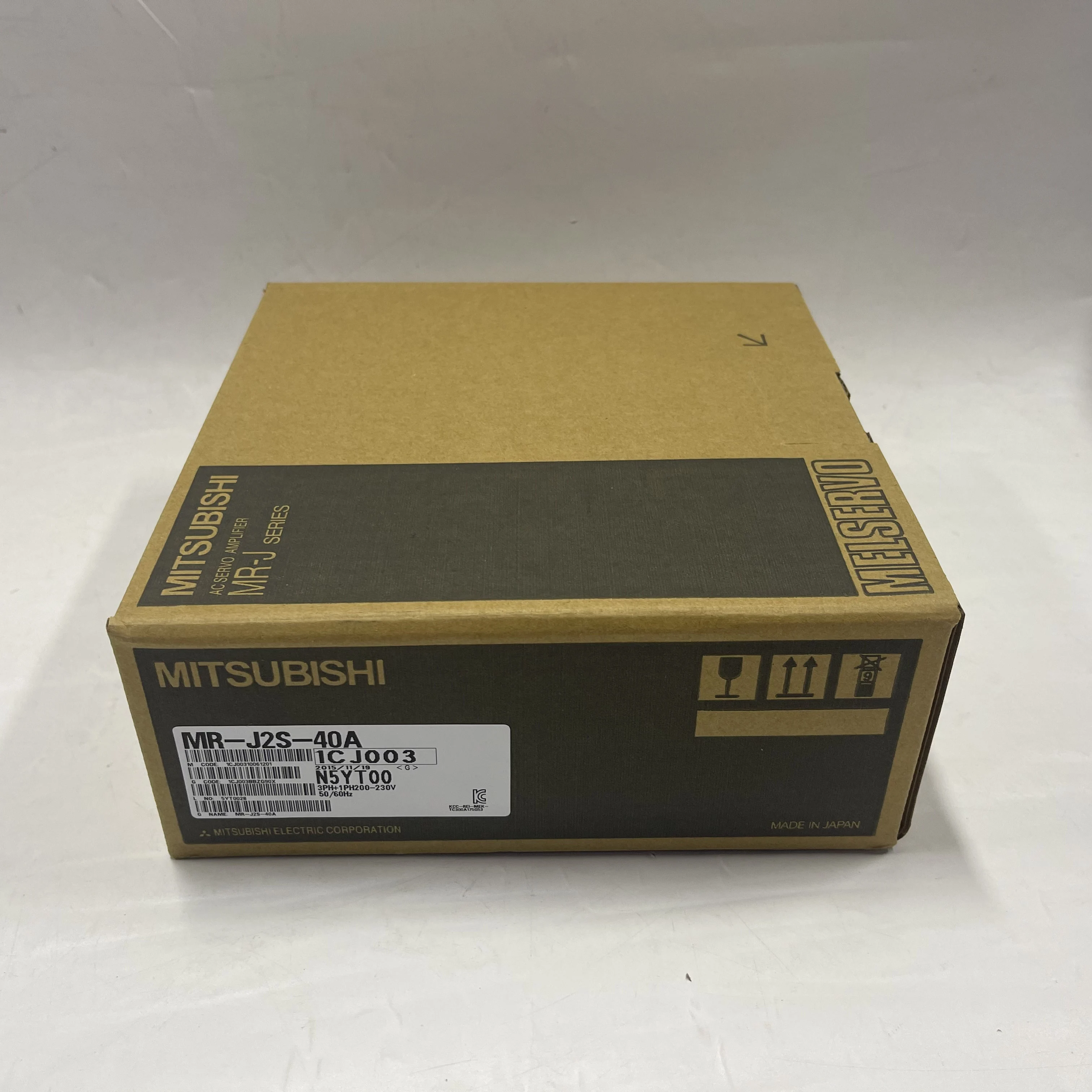 Mitsubishi MELSERVO J2S Series AC Servo Amplifier MR-J2S-40A Mitsubishi MELSERVO J2S Series AC Servo Amplifier MR-J2S-40A