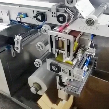 Automatic Flow Medical Disposable Nasal Swab Packing Machine for Flocked Cotton Swab Stick Packaging